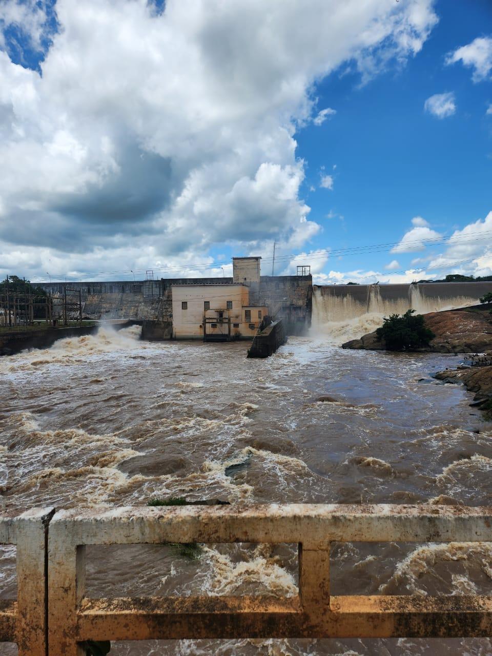 Chácara, 1400m², à venda